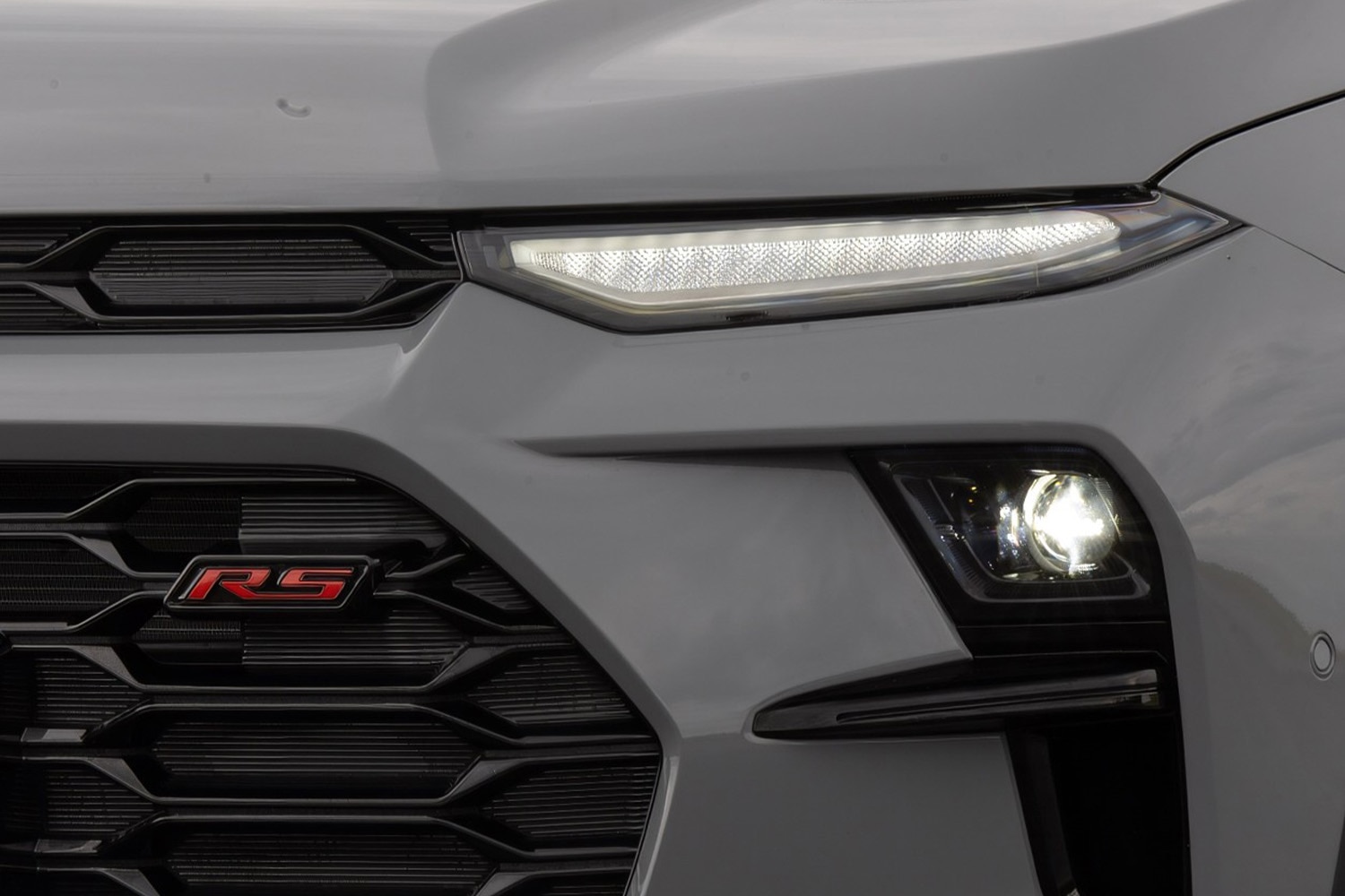 Chevrolet Sonic: faros full led